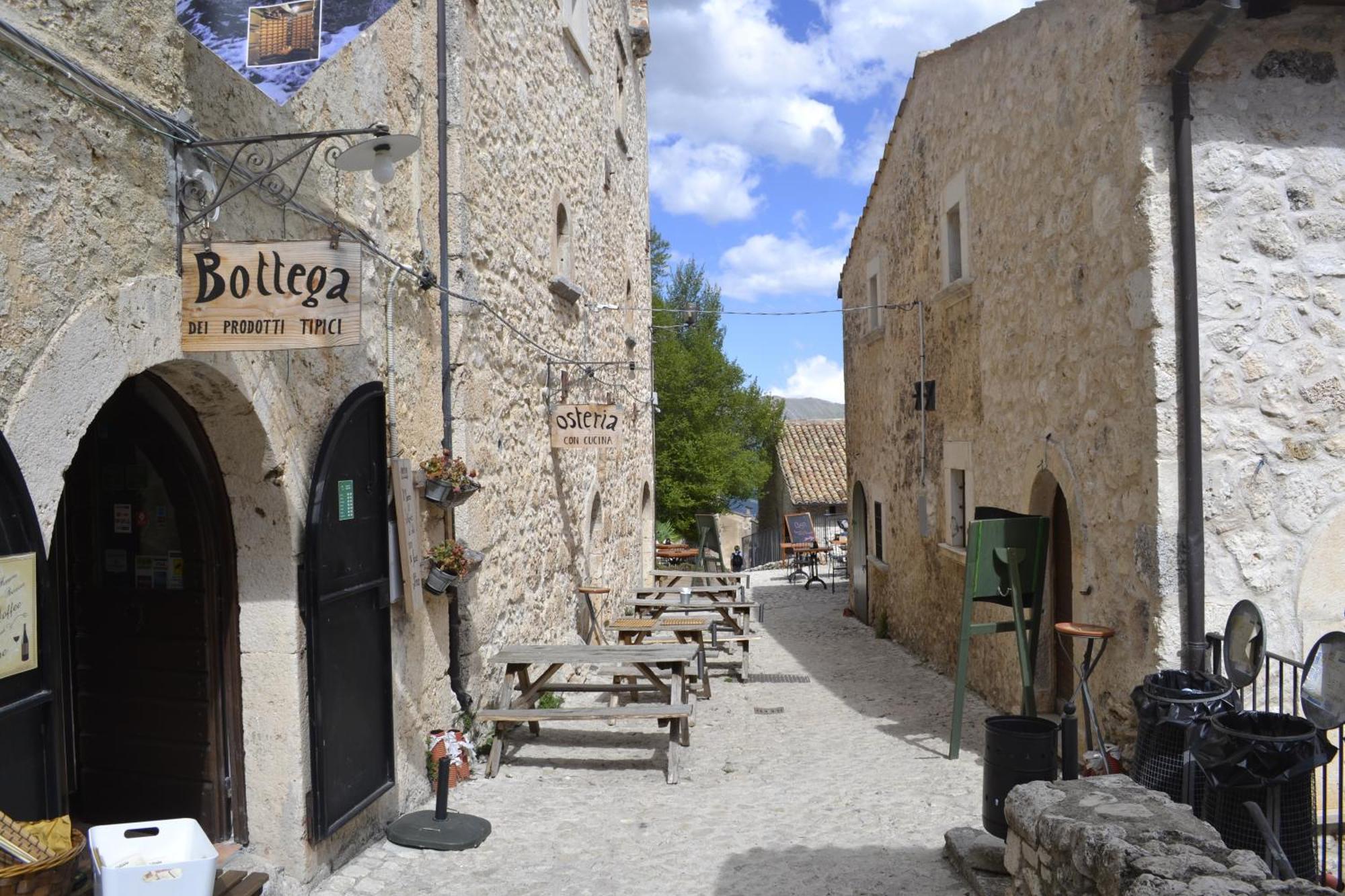 La Taberna Di Rocca Calascio エクステリア 写真